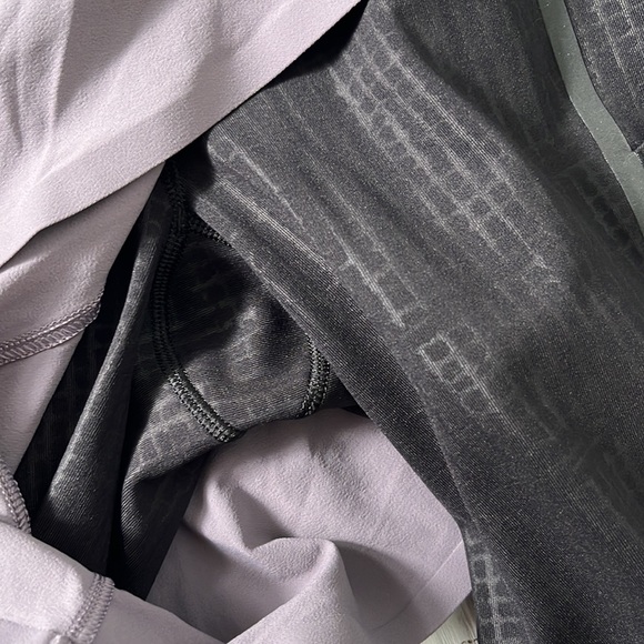 Lululemon Lab Run shorts 4 dusky lavender 8” lined - Picture 3 of 6